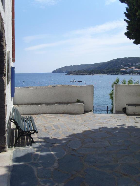 Hotel Nou Estrelles Cadaqués Exterior photo